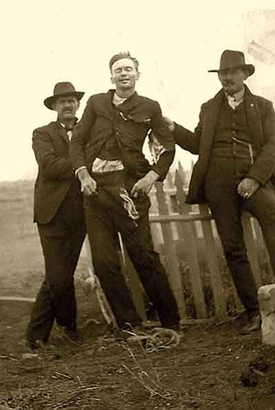 An outlaw caught by lawmen